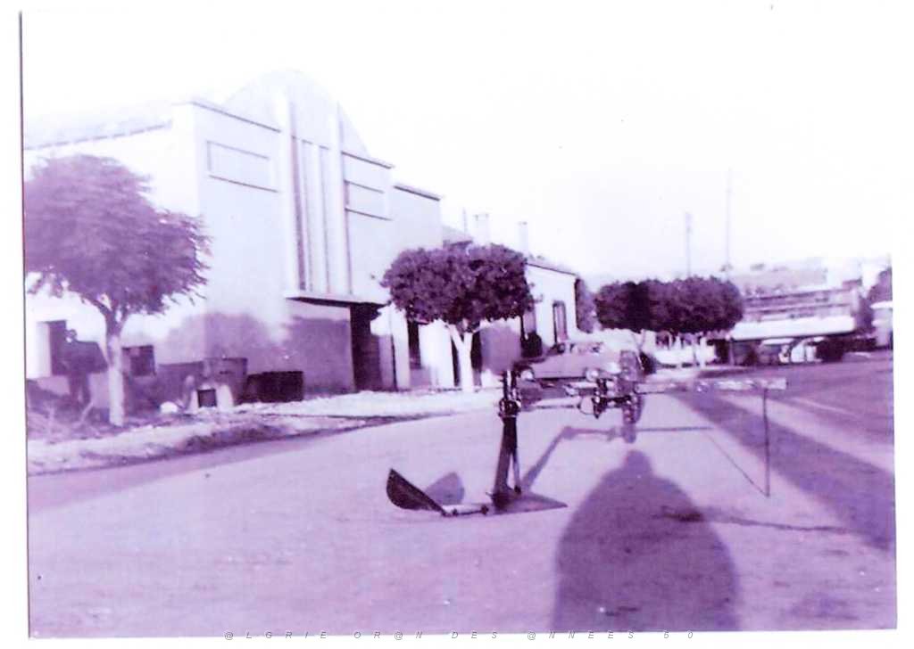 ASSI BOU NIF X.JPG